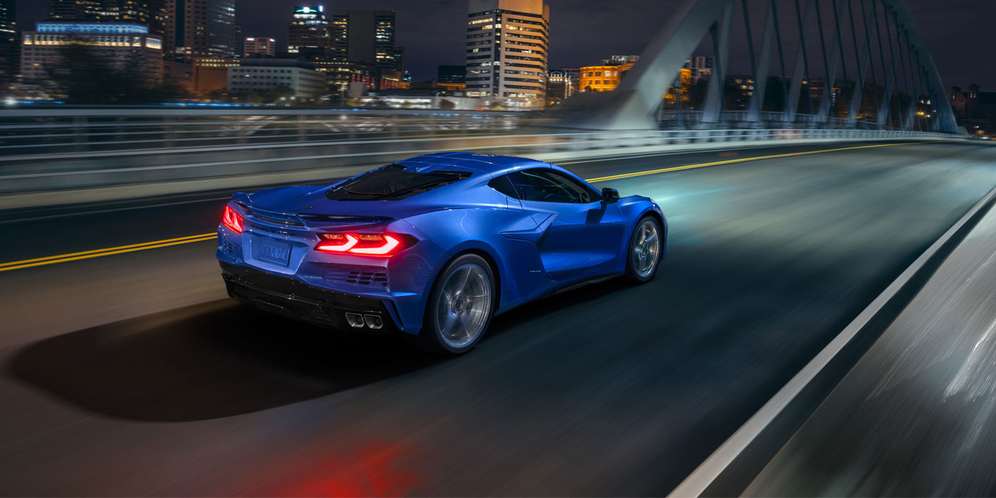 Chevrolet Reveals Electrified AWD Corvette The E Ray Electriquity