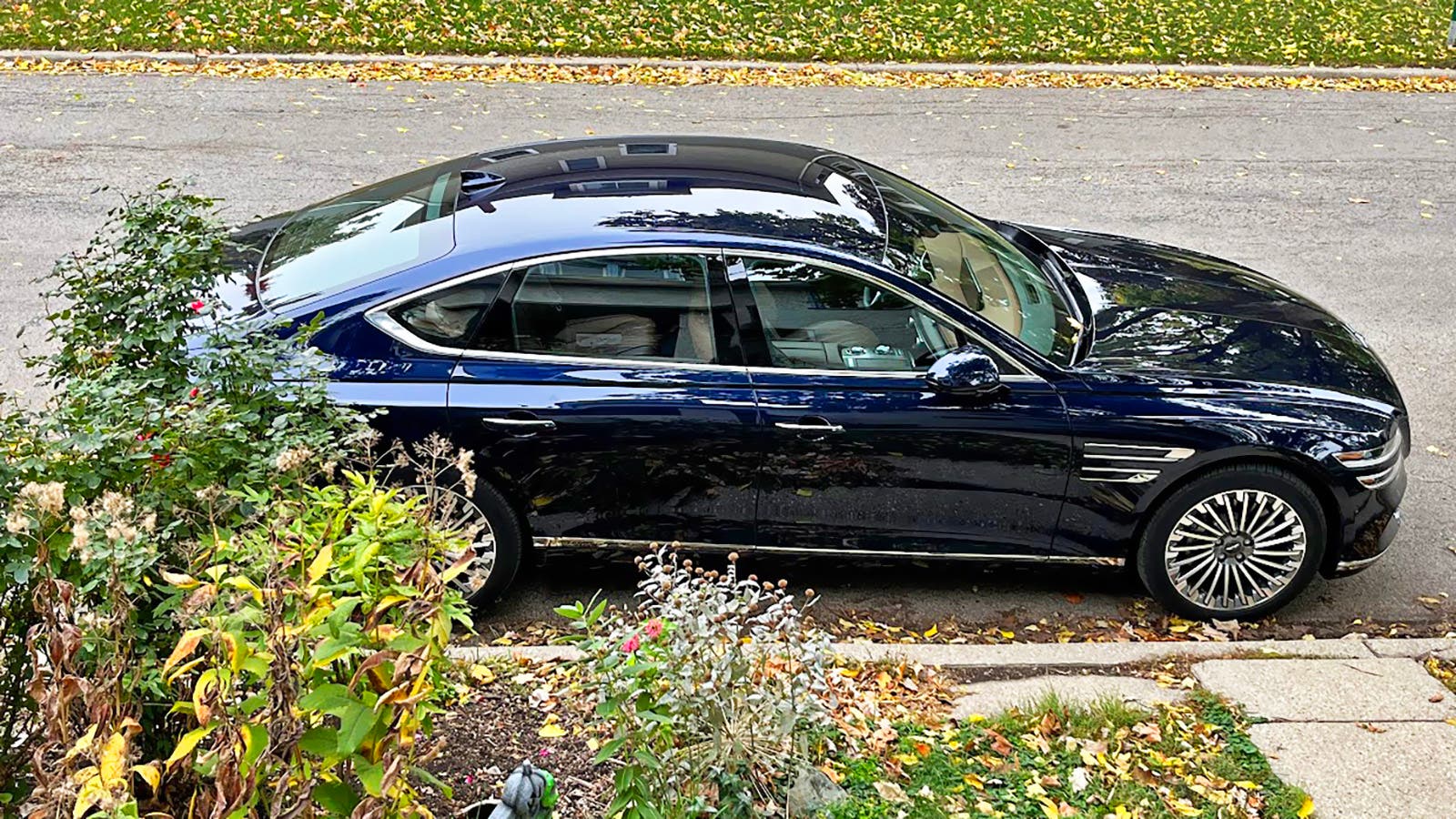 Genesis G80 electric car