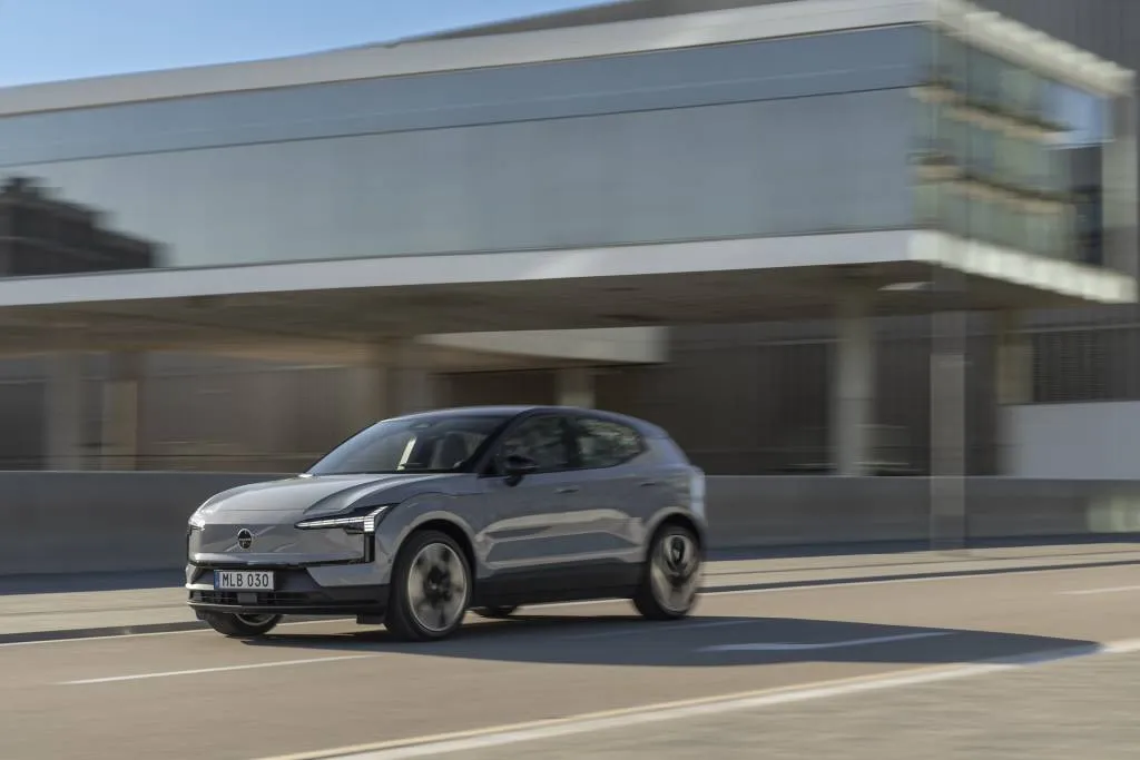 2025 Volvo EX30 electric SUV (dual-motor, Vapor Grey)