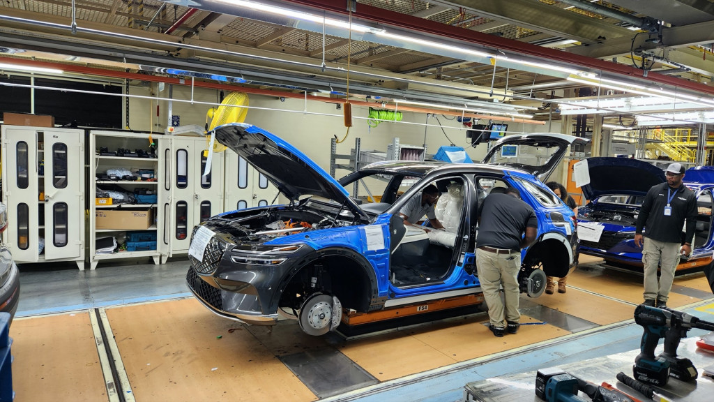 U.S. production of Genesis Electrified GV70 in Alabama