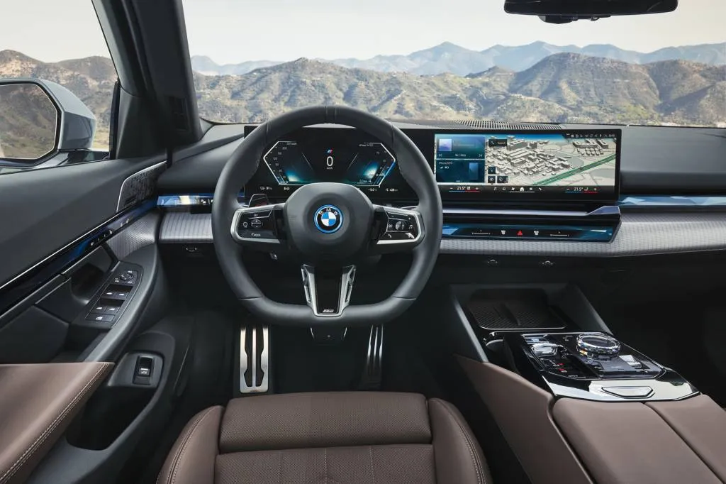 2024 BMW i5