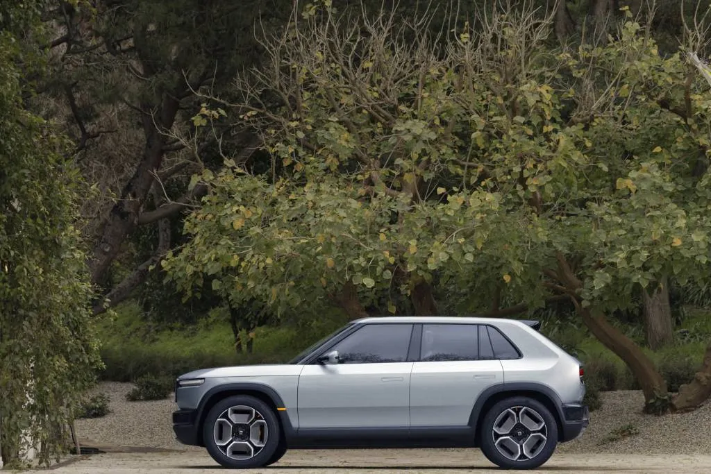 Rivian R3