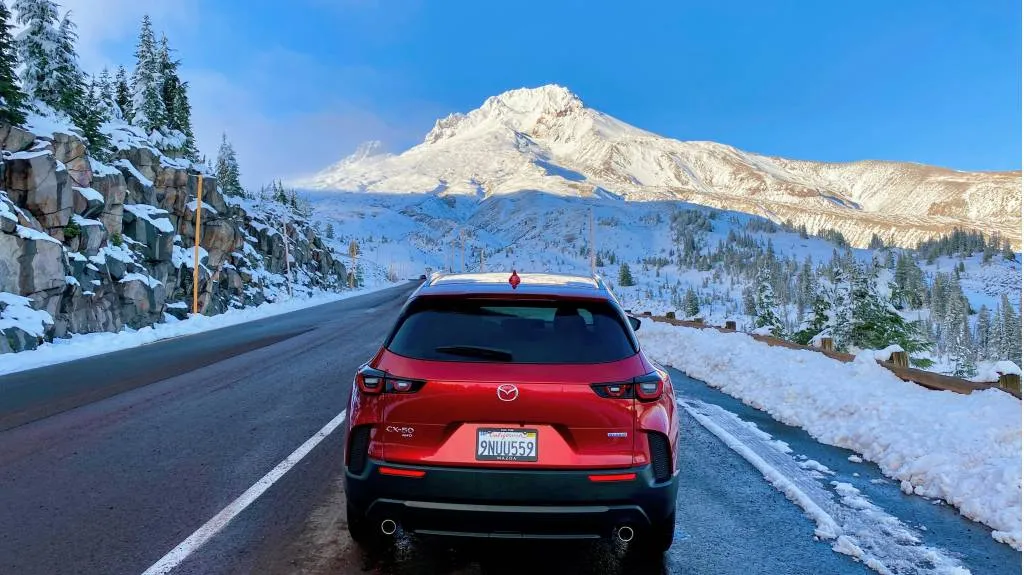 2025 Mazda CX-50 Hybrid