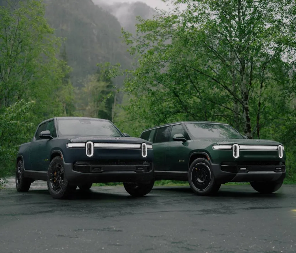 2025 Rivian R1T and R1S